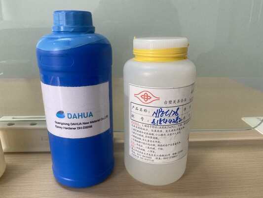 Buen precio Excelente adhesión Resistencia al agua y resistencia mecánica para revestimientos protectores Agente de curado epoxi poliamida DH-115 en línea